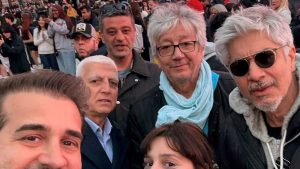 Uygur Kardeşler ABD Turnesinde: Tokatlı Gazeteci Yanlarında
