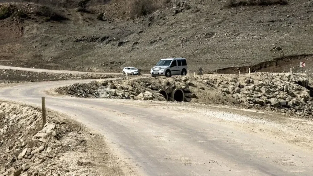 Almus’ta baraj suları yükseliyor! Ulaşım çilesi kapıda