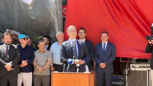 AK Parti Genel Başkan Yardımcısı Sırakaya, Tokat’ın Yolüstü beldesinde konuştu